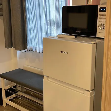 Hanna&rita In The Centre Lonyay 42a 3rd Floor In The Back Yard *